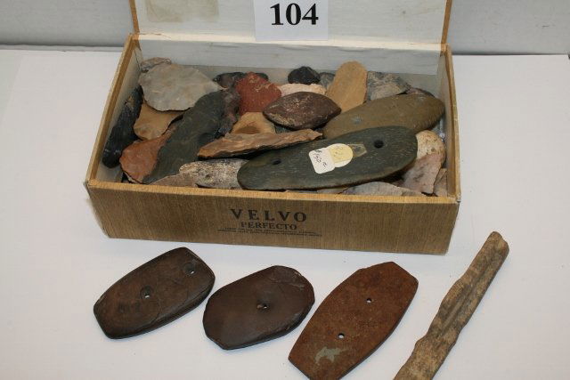 Cigar Box Full of Gorgets: Cigar Box Full of Gorgets – Points, 3 Hematite – Ohio & Kentucky
