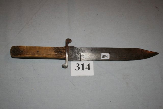 Stag Handle Bowie Knife: 13” Stag Handle Bowie Knife – Iron Guard unmarked Blade, clipped point