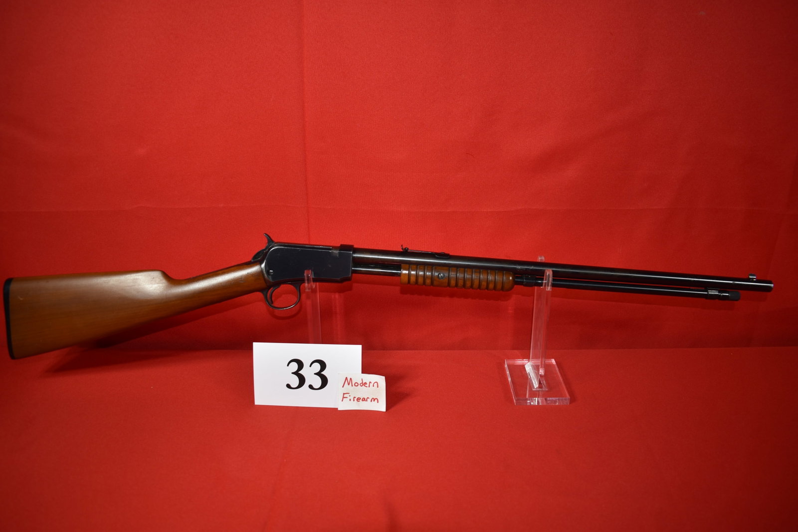 (X) Winchester Model 1906 .22 Cal. Slide Action Rifle: (X) Winchester Model 1906 .22 Cal. Slide Action Rifle, SN# 427839, mfg. 1915, 20” round bbl., good condition
