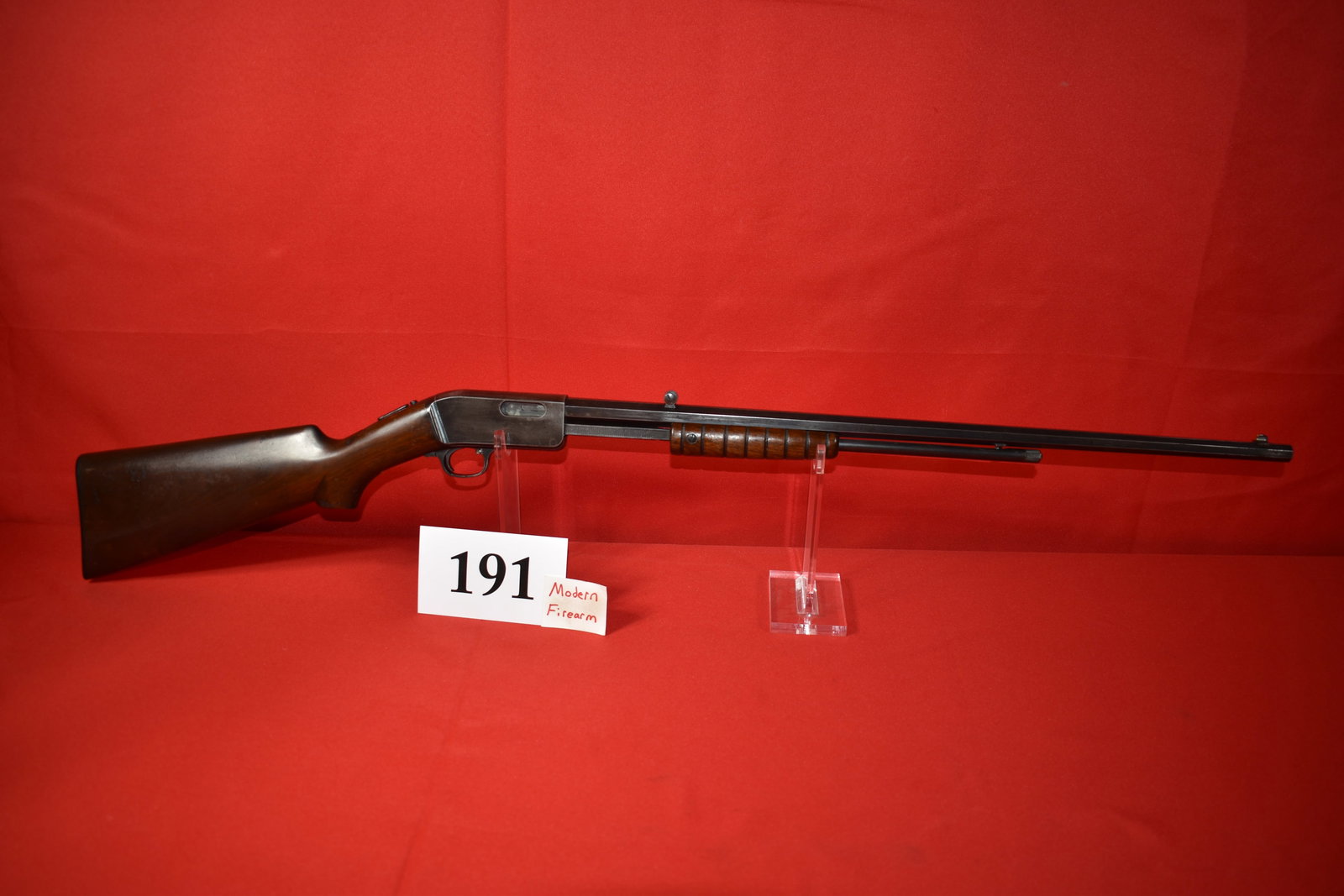 (X) Marlin Model 32 .22 cal. Slide Action Rifle: (X) Marlin Model 32 .22 cal. Slide Action Rifle, SN# 592, 24” oct. bbl. worn finish