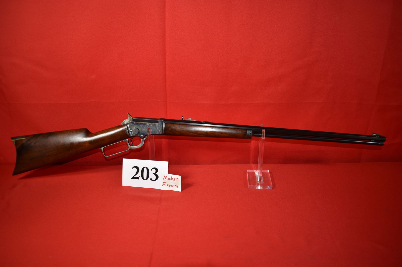 (X) Marlin Model 1897 .22 Cal. Lever Action Rifle: (X) Marlin Model 1897 .22 Cal. Lever Action Rifle, SN# 219677 mfg. 1901, 24” oct. bbl., 98% - excellent condition