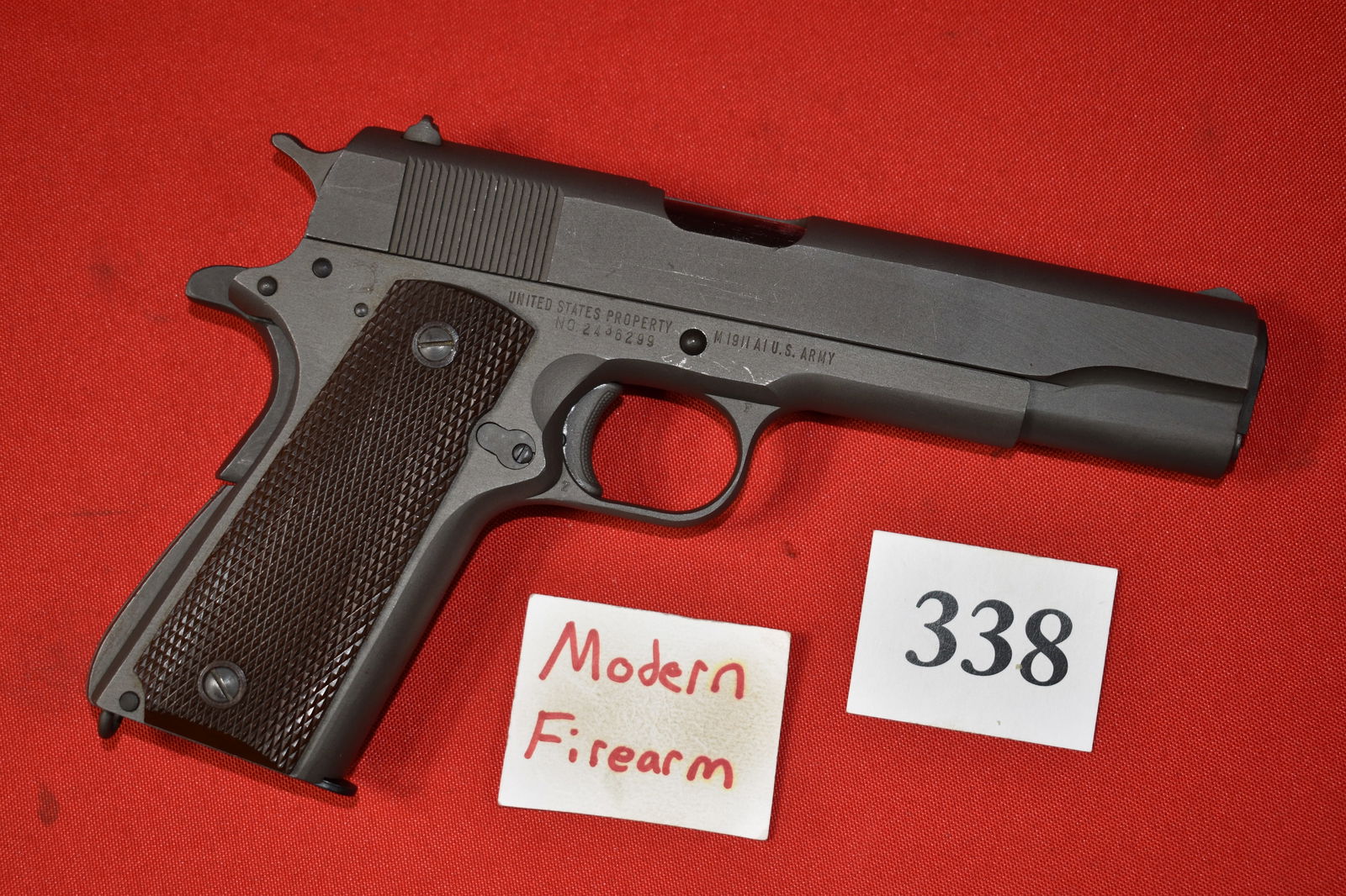 (X) Remington Rand M1911A1 1911 .45 acp pistol: (X) Remington Rand M1911A1 1911 .45 acp pistol, SN# 2436299 mfg. 1945 WWII, 99% mint condition