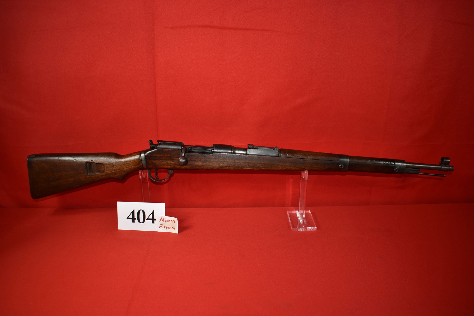 (X) Hungarian G98/40 jhv 43 8mm Rifle: (X) Hungarian G98/40 jhv 43 8mm Rifle, SN# 1606 mfg. 1943, all matching, Non Import, GI Bring Back, Very Rare Gun, only around 45,00 made that year, and total of 138,400 from 1941-1944, 90% excellent