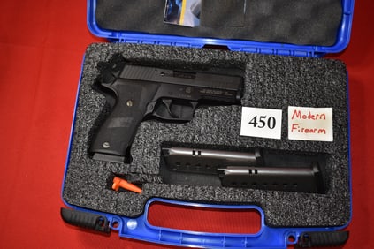 (X) Sig Sauer P220 Elite Carry .45 acp Pistol