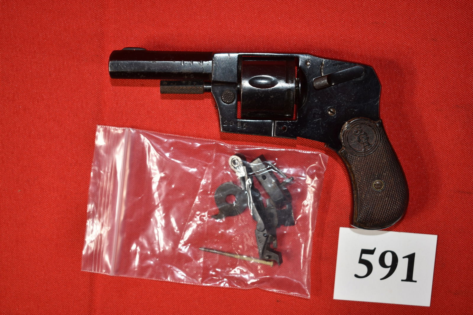 Belgium Velo-Dog 7.65mm Revolver: Belgium Velo-Dog 7.65mm Revolver, SN# 2095, circa 1890’s, parts gun