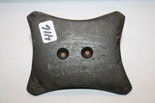 Slate Quadra Concave Gorget: 3 ½” x 3” Slate Quadra Concave Gorget – Bethany West Virginia