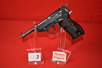 (X) Walther P.38 9mm Pistol