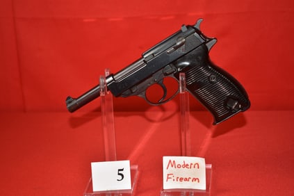 (X) Walther P.38 9mm Pistol