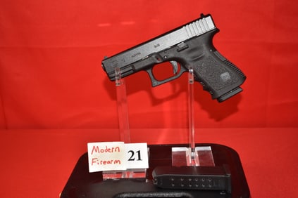 (X) Glock G19 9mm Pistol