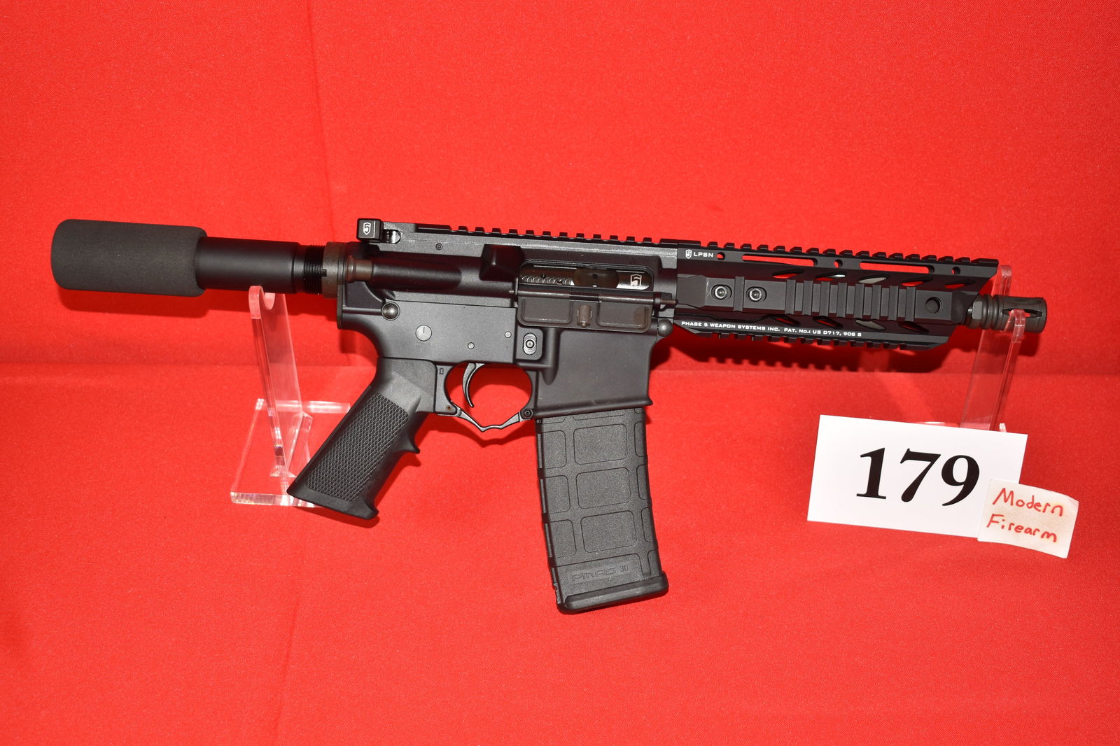 (X) Anderson AM-15 5.56mm Pistol: (X) Anderson AM-15 5.56mm Pistol, SN# 16026923, 7 ½” Phase 5 Weapon Systems Complete Upper, New