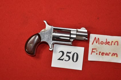 (X) North American Arms NAA-22LR .22 LR Revolver