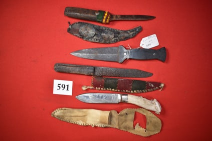 4 Old West Knives & Sheaths