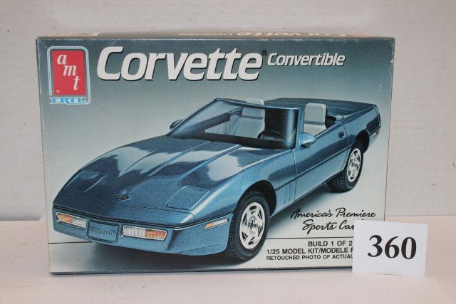 1988 Corvette model kit: AMT unassembled 1/25” scale 1988 Corvette model kit. CA 1988