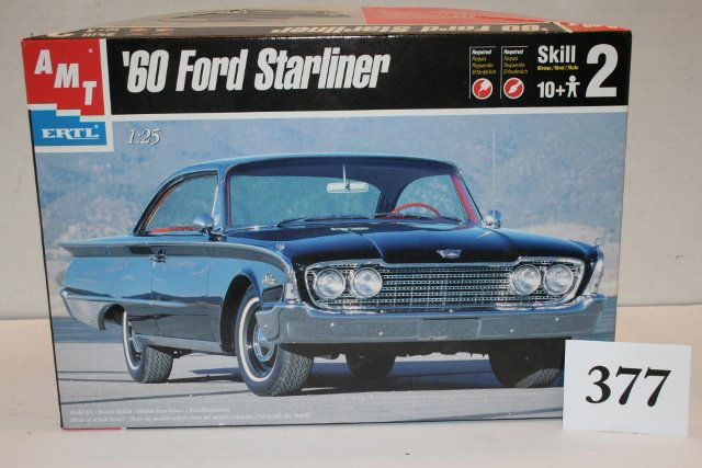 1960 Ford Starliner model kit: AMT/Ertl unassembled 1/25” scale 1960 Ford Starliner model kit. CA 2000