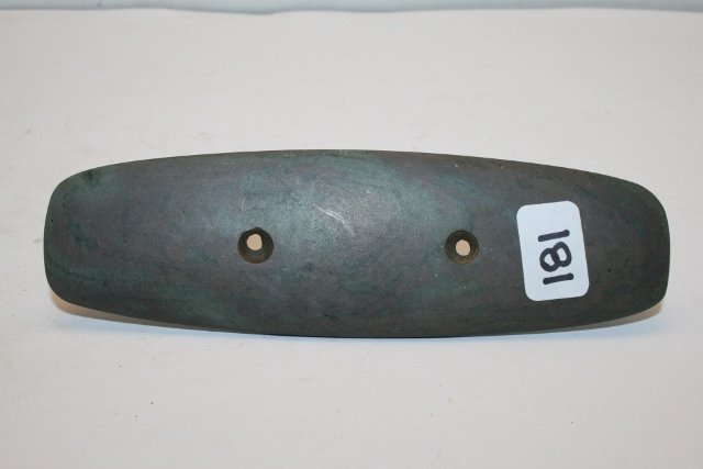 2 Hole Gorget: 4 7/8” Very Fine 2 Hole Gorget – Red/Green, Franklin Co. Ohio – Grade 9 Davis C.O.A.