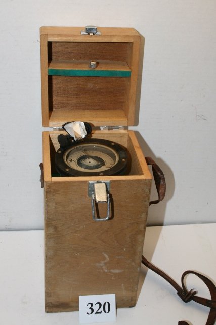 Navigation Compass Flashlight: Navigation Compass Flashlight in case