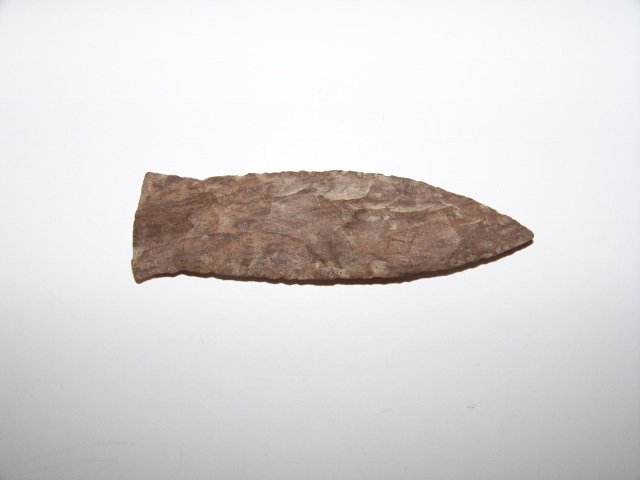 4" Copena Classic Point of Dover Chert: 4" Copena Classic Point of Dover Chert - Perry Co. Tenn. - Ex. Ron Jolley Coll. Davis Grade 7 C.O.A.