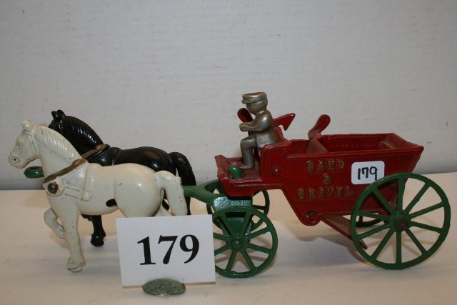 Kenton Sand and Gravel 2 Horse: Kenton Sand and Gravel 2 Horse 9 ¾” with man – 95%