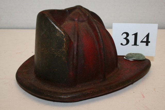 Cast Iron Fire Helmet: Cast Iron Fire Helmet – 60% paint