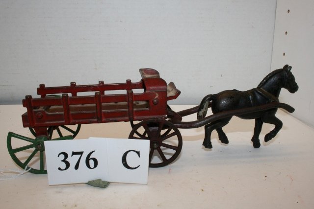 Kenton Stake Wagon: Kenton Stake Wagon – broken wheel