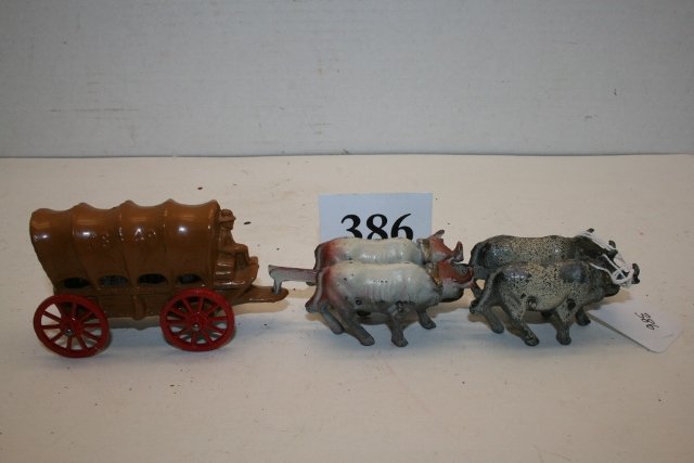 1 Barclay Ox Drawn Covered Wagon: 1 Barclay Ox Drawn Covered Wagon