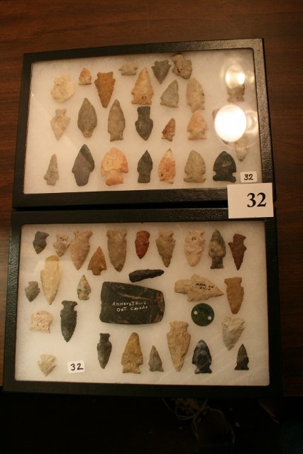 51 mostly Ohio Points, a Celt: Two 12” x 8” Frames total of 51 mostly Ohio Points, a Celt from Canada and a drilled Canadian 1896 Penny from the Tim Ponstingle Coll.