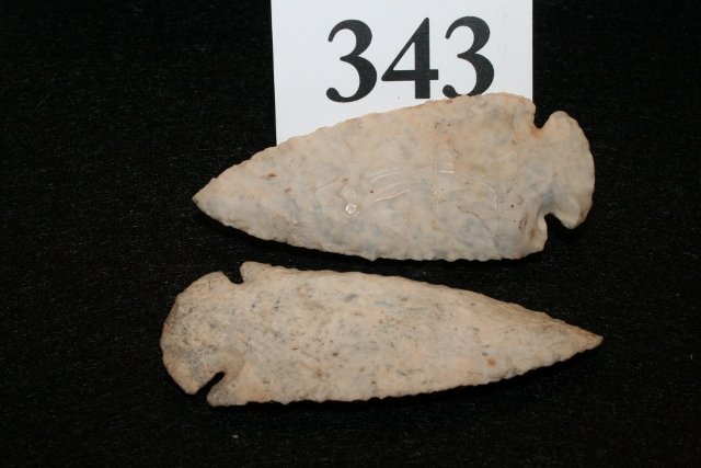 Two Dovetails Points: Two Dovetails Points – largest 3” is marked Coal Co. Mo. – Nice from the Kurt Rausch Coll.
