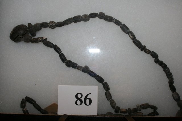 36” Strand Mixed Size Black Shell Beads: 36” Strand Mixed Size Black Shell Beads, Spiro Mound Engelder - Bell Coll.