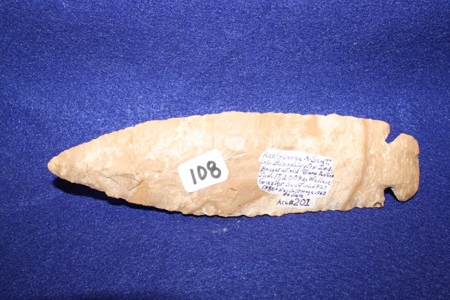 Fort Payne Chert, Dovetail Point: 6 7/16” Fort Payne Chert, Dovetail Point – Ex. Rev. Geo. A. Scutt Coll. Nice! Wallace Gusler Coll.