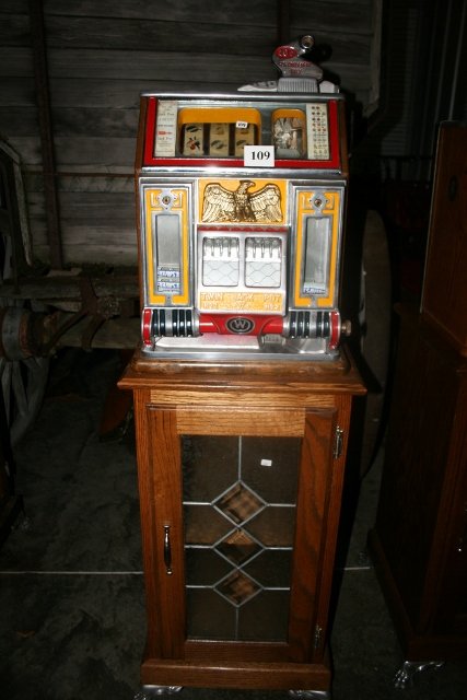 10 Cent Watling Slot Machine - NO SHIPPING: 10 Cent Watling Slot Machine – Twin Jackpot – Red & Yellow Paint on Nickel – no shipping comes with new or refinished base