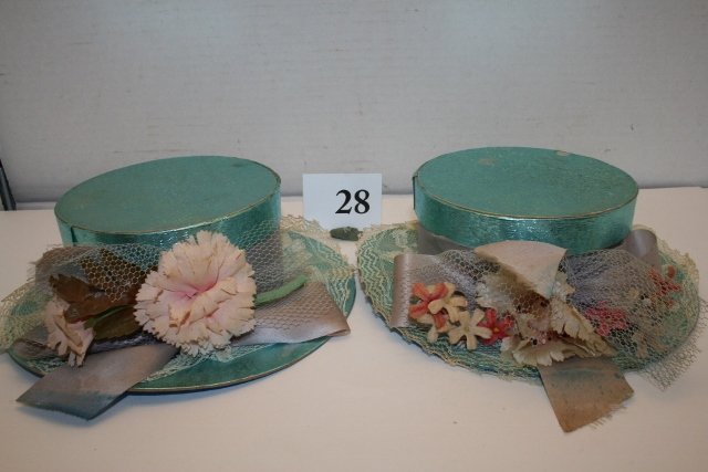 2 Hat Candy Boxes: 2 Hat Candy Boxes