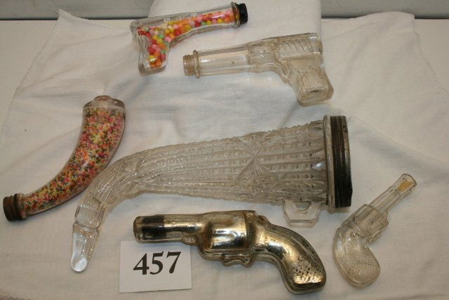 4 Gun Candy Containers: 4 Gun Candy Containers, 2 powder horns