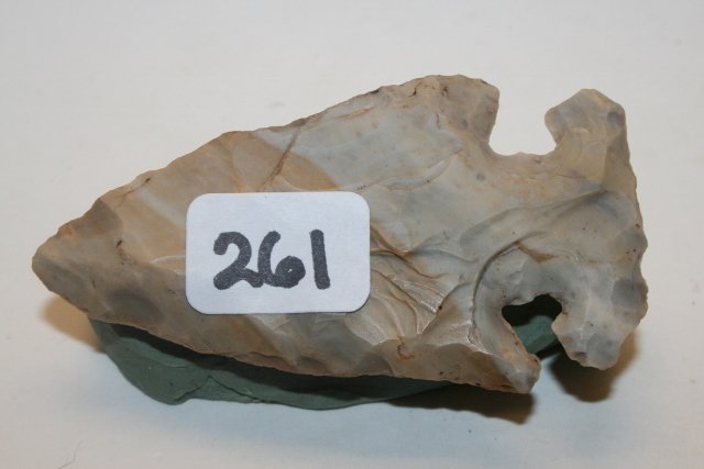 Carter Cave Flint “E” Notch Bevel Point: 2 ½” Carter Cave Flint “E” Notch Bevel Point