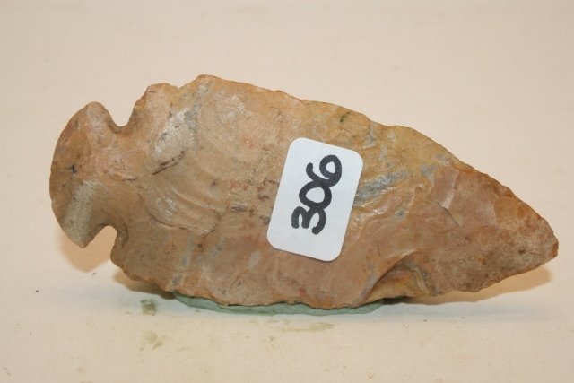 Flint Ridge Material? Dovetail Point: 3 ½” Flint Ridge Material? Dovetail Point, Wayne Co. Ohio