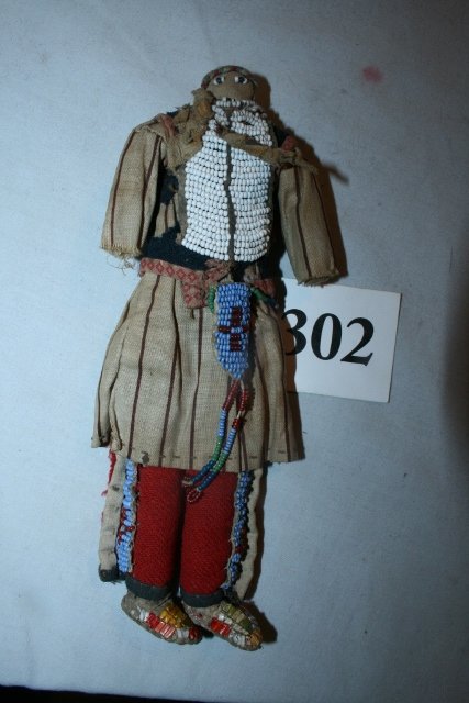 7 ¼” Sioux Doll (1 of 2)