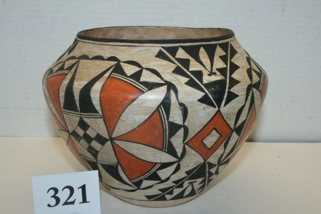 Acoma Polychrome Olla (1 of 3)