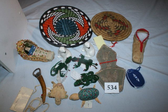Lot consisting of Papago Tray, Hopi Tray (1 of 1)