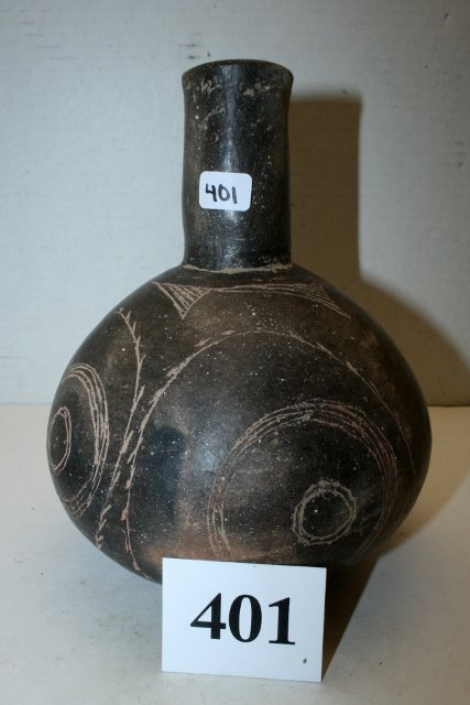 Incised Caddo Long Neck Water Bottle (1 of 2)