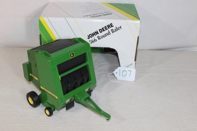 John Deere 566 Round Baler (1 of 1)