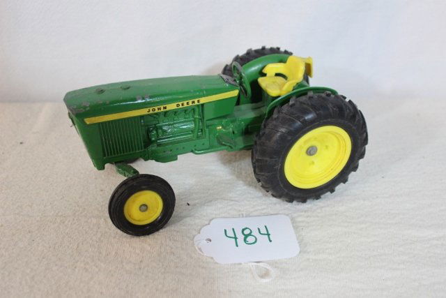 John Deere 30 Series Utility Tractor (1 of 1)