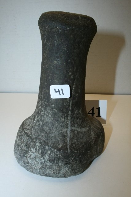 Hardstone Bell Pestle (1 of 2)