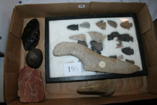 Flint Sacrificial Knife (1 of 2)