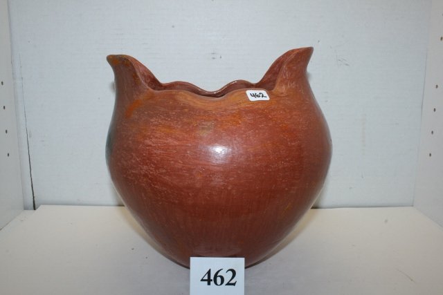 San Juan Fluted Rim Pot (1 of 2)