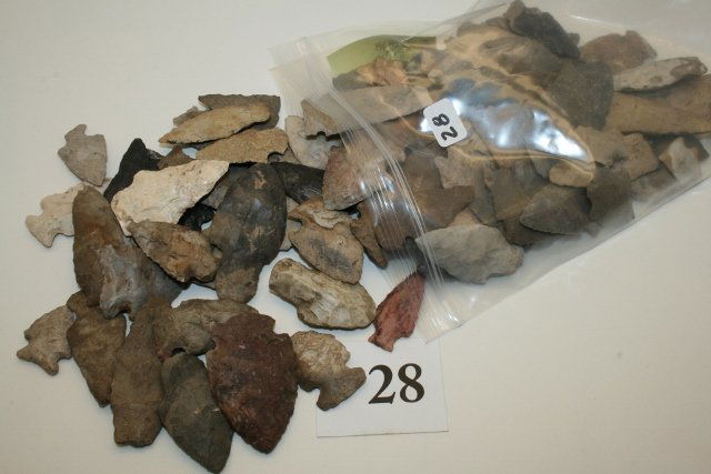 100 Assorted Flint Points (1 of 1)