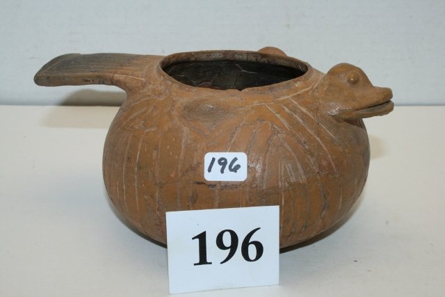 Fulton Caddo Bird Effigy Jar (1 of 2)