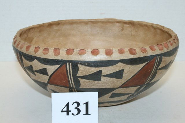 Polychrome Acoma, Pie Crust Bowl (1 of 1)