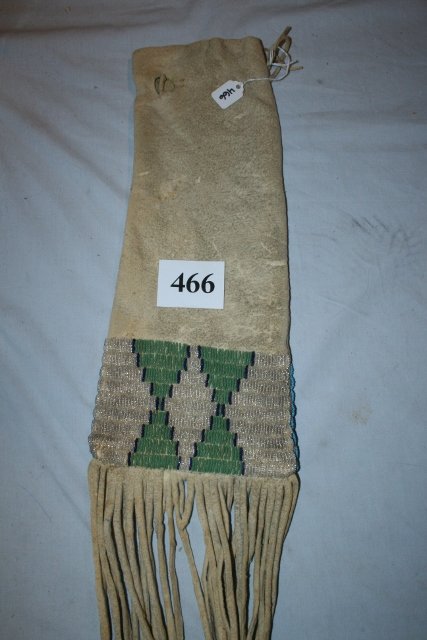 Beaded 2 Sides Pipe Bag (1 of 2)