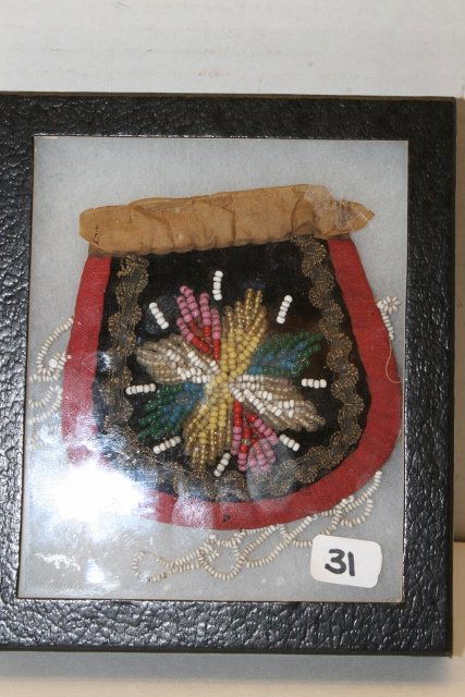 Mohawk Tuswarusus Beaded Pouch (1 of 1)