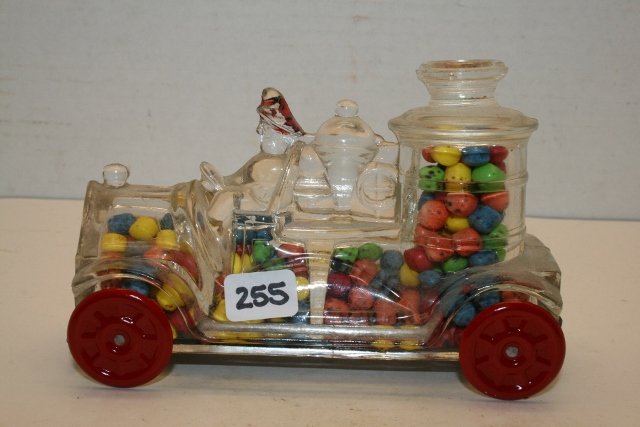 1914 Stough Fire Engine Candy Container (1 of 1)