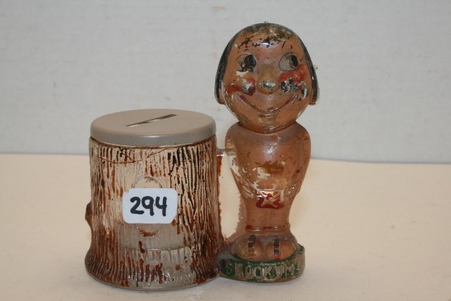 Skookum by the Tree Trunk Candy Container (1 of 1)